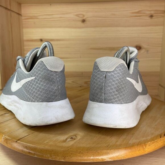 Nike Tanjun 812655-010 Gray White Sneaker Shoes - Picture 5 of 8